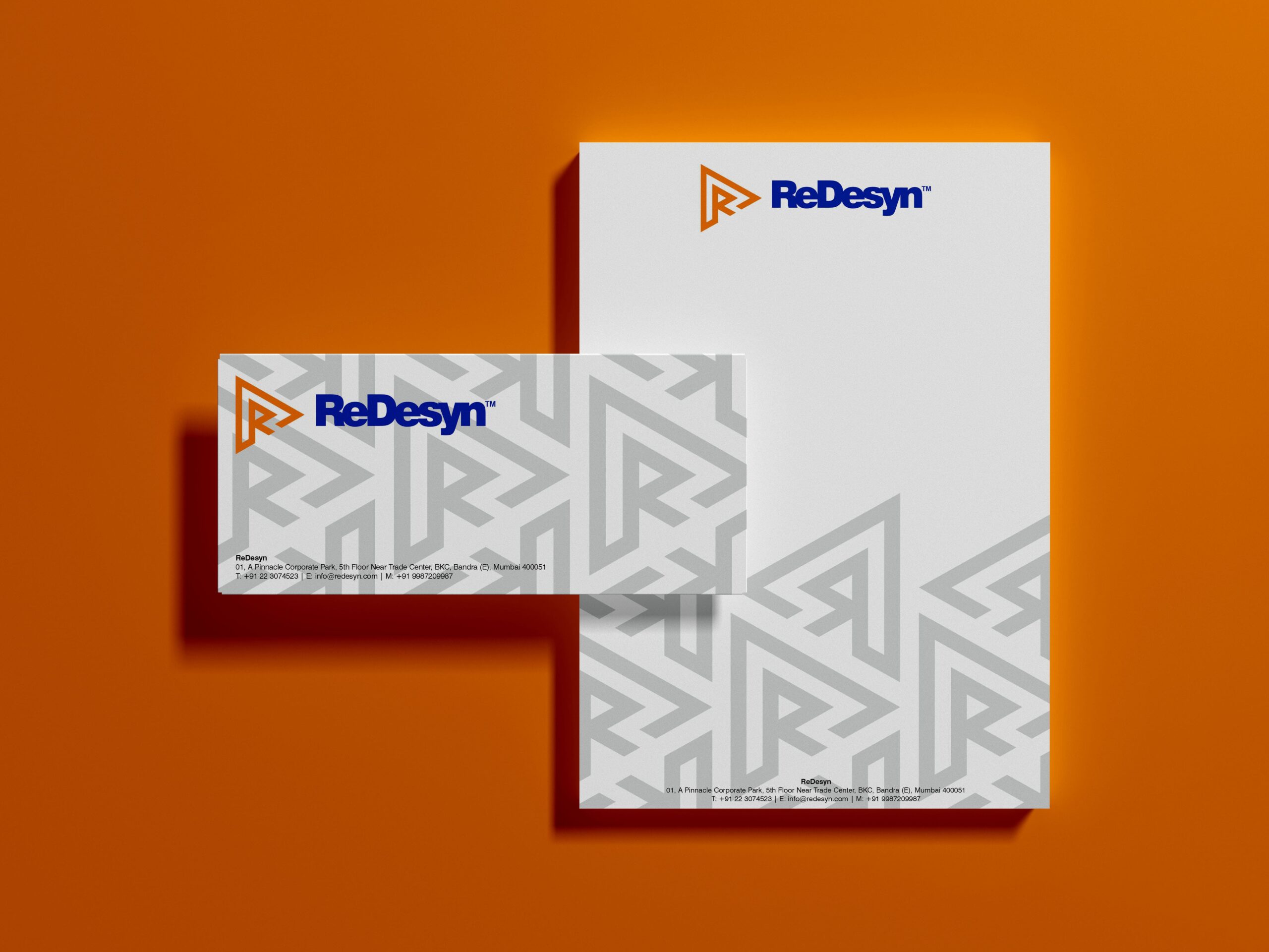 Free Envelope With A4 Letterhead Mockup PSD 1